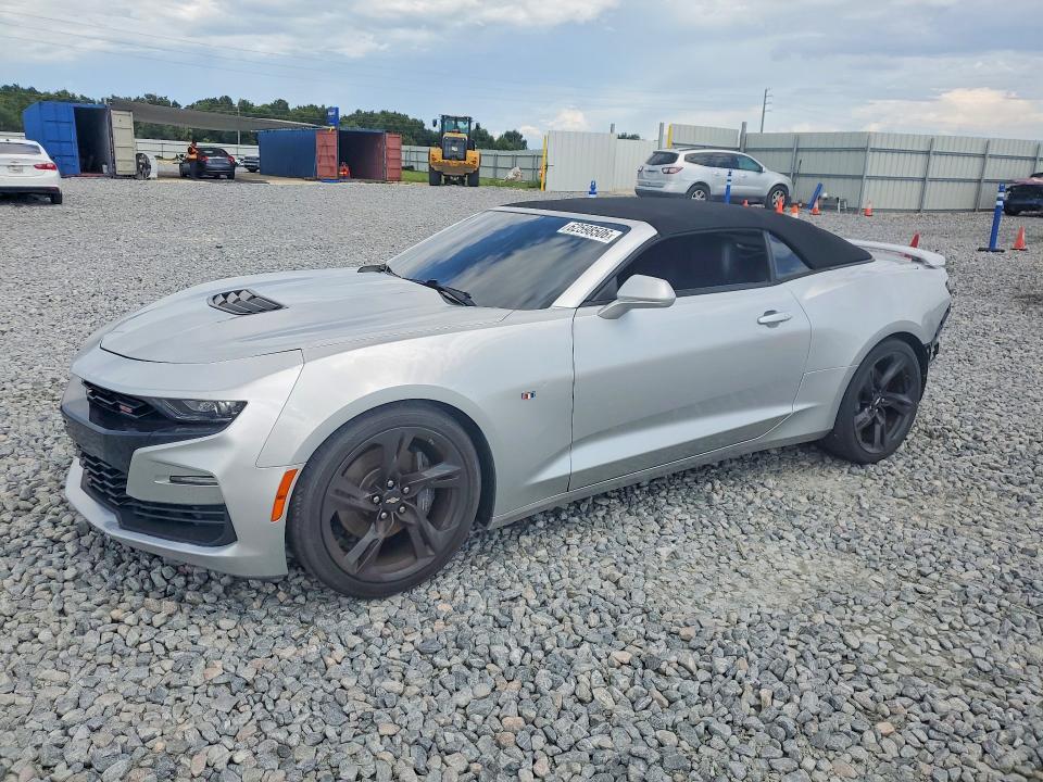 CHEVROLET CAMARO 2019 with VIN 1G1FH3D72K0122897 - Photo from auction