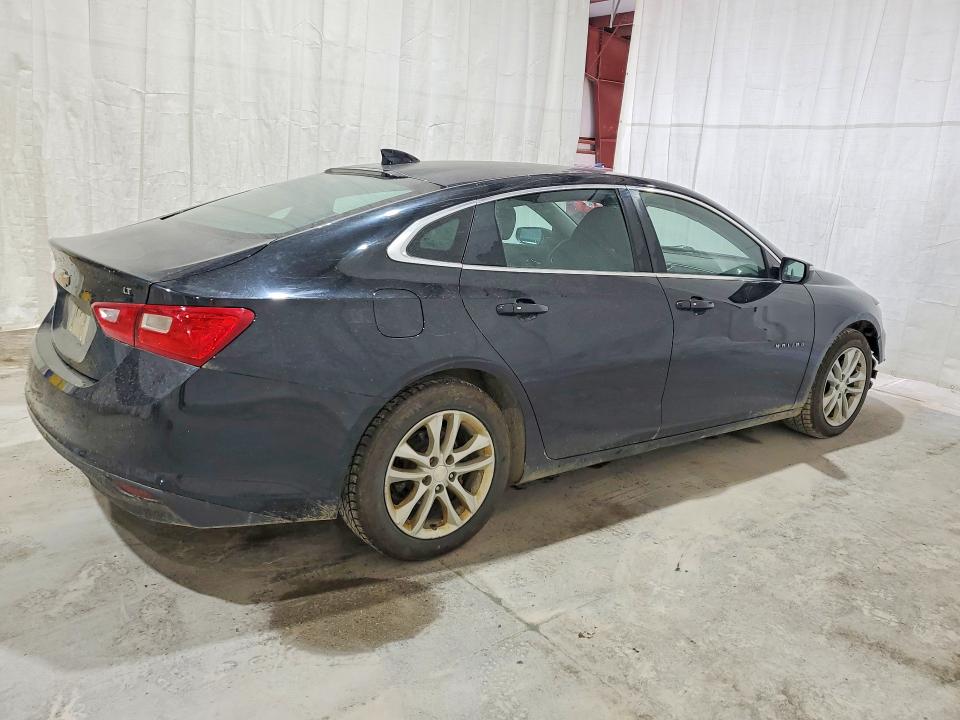 Photo 3 from auction – 2016 CHEVROLET MALIBU with VIN 1G1ZE5ST5GF291558