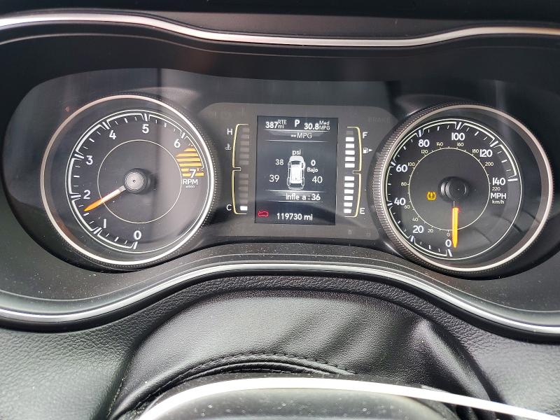 Photo 9 from auction – 2019 JEEP CHEROKEE with VIN 1C4PJLCB4KD474250