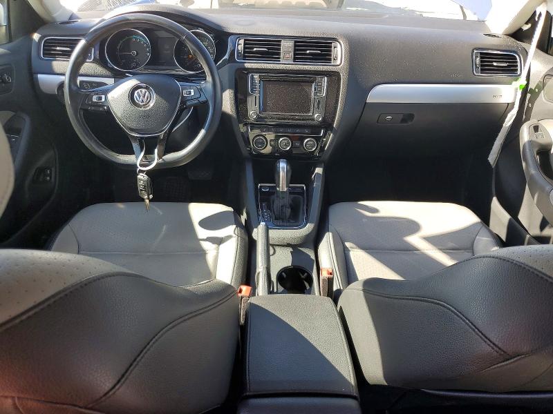 Photo 8 from auction – 2016 VOLKSWAGEN JETTA with VIN 3VW637AJ3GM346050