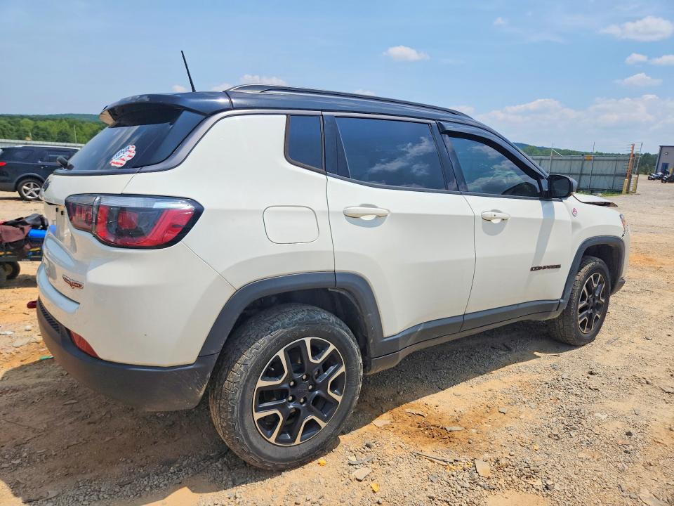 Photo 3 from auction – 2020 JEEP COMPASS with VIN 3C4NJDDB3LT195413