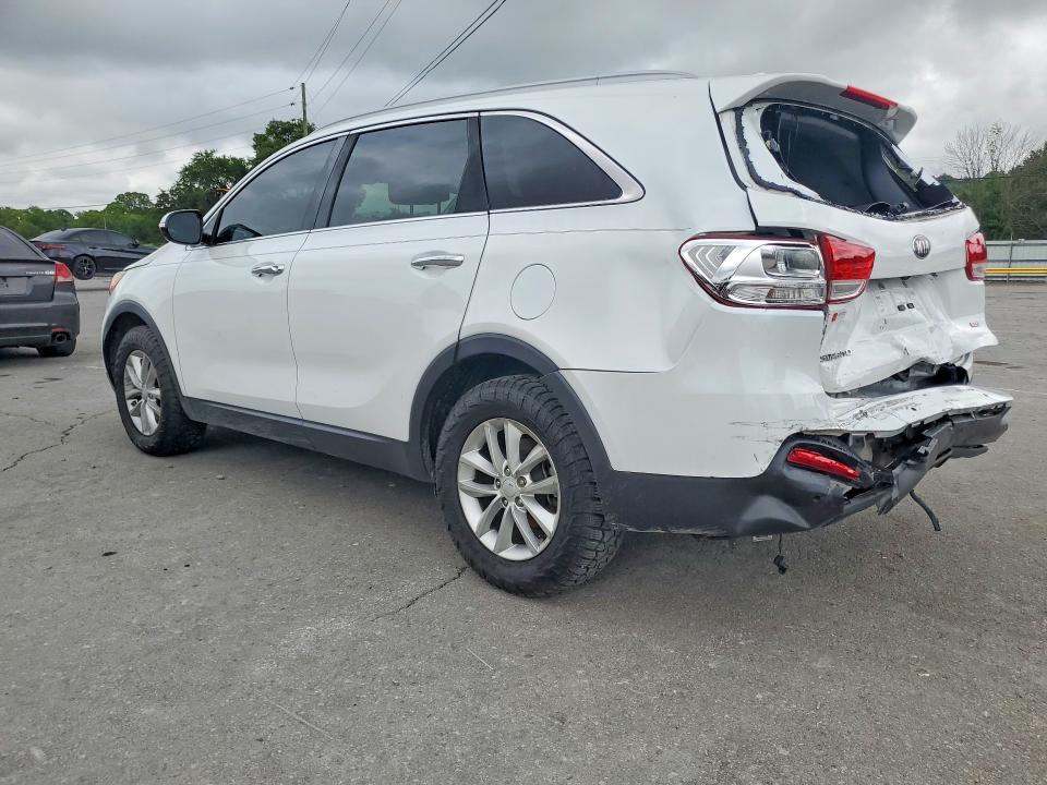 Photo 2 from auction – 2017 KIA SORENTO with VIN 5XYPG4A35HG289182