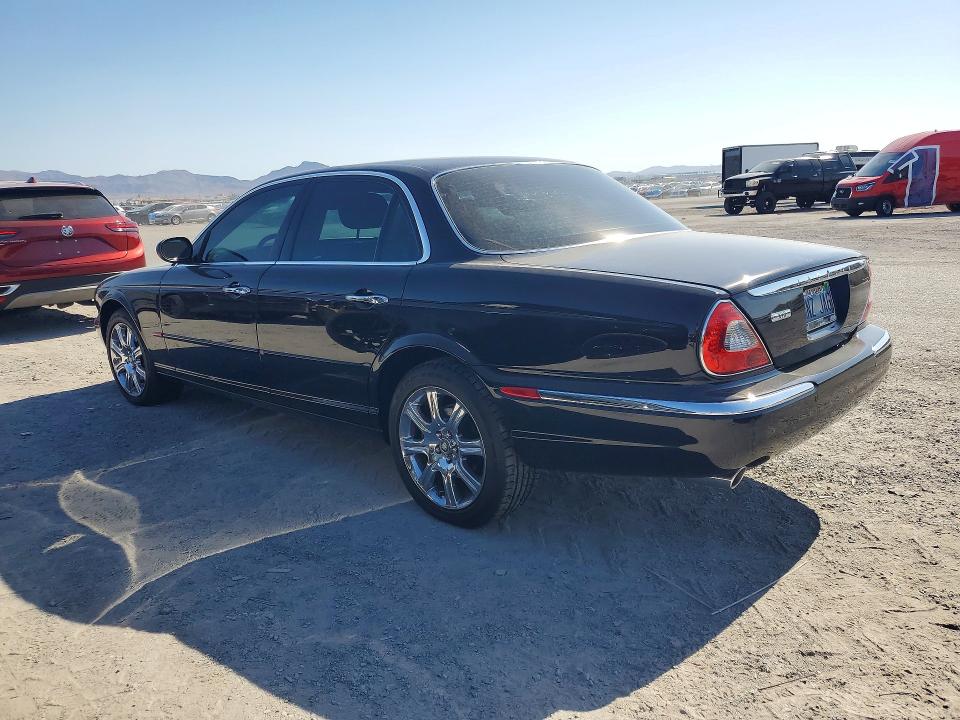 Photo 2 from auction – 2004 JAGUAR XJ8 with VIN SAJEA71C04SG11570
