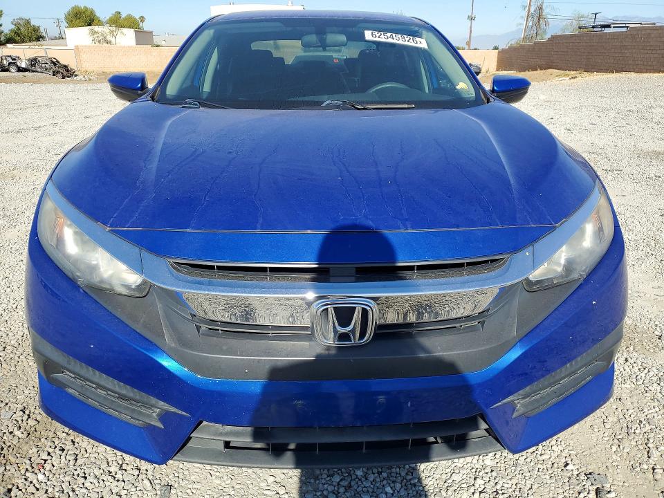 Photo 5 from auction – 2017 HONDA CIVIC with VIN 2HGFC2F54HH560578