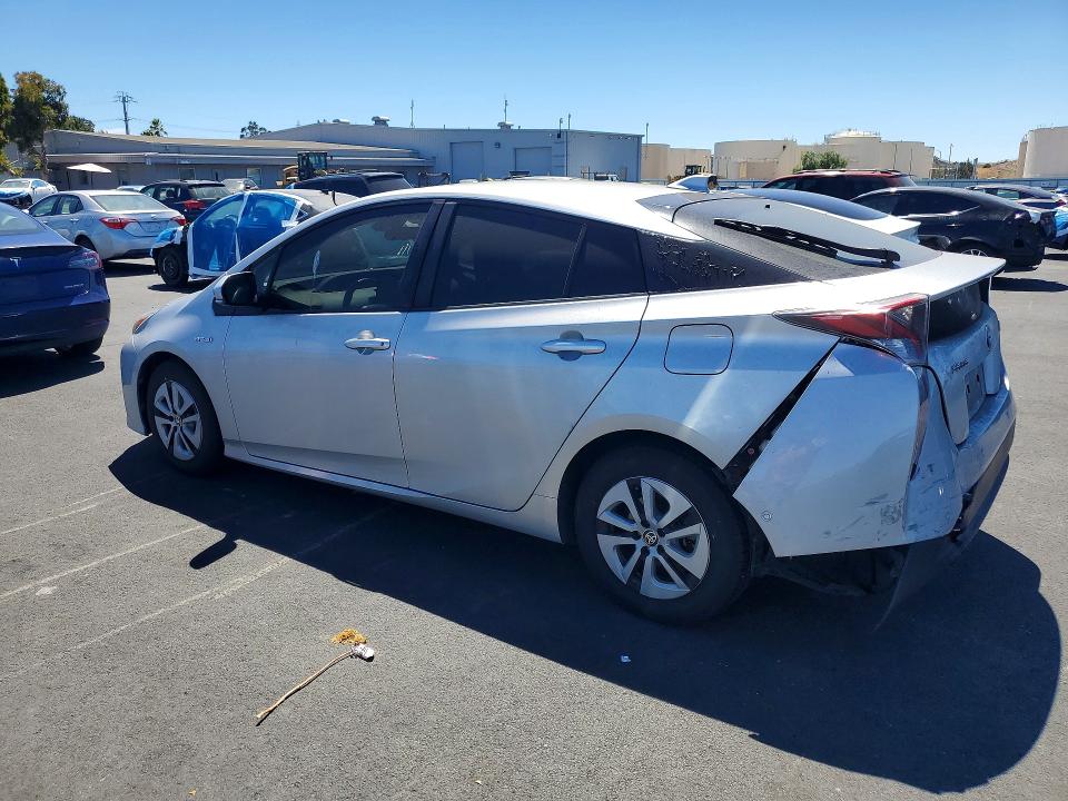 Photo 2 from auction – 2017 TOYOTA PRIUS with VIN JTDKBRFU0H3578823