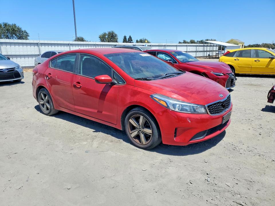 Photo 4 from auction – 2018 KIA FORTE with VIN 3KPFL4A72JE187934
