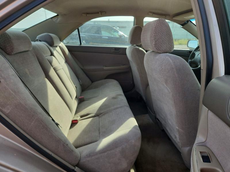 Photo 10 from auction – 2002 TOYOTA CAMRY with VIN 4T1BE32K12U072343