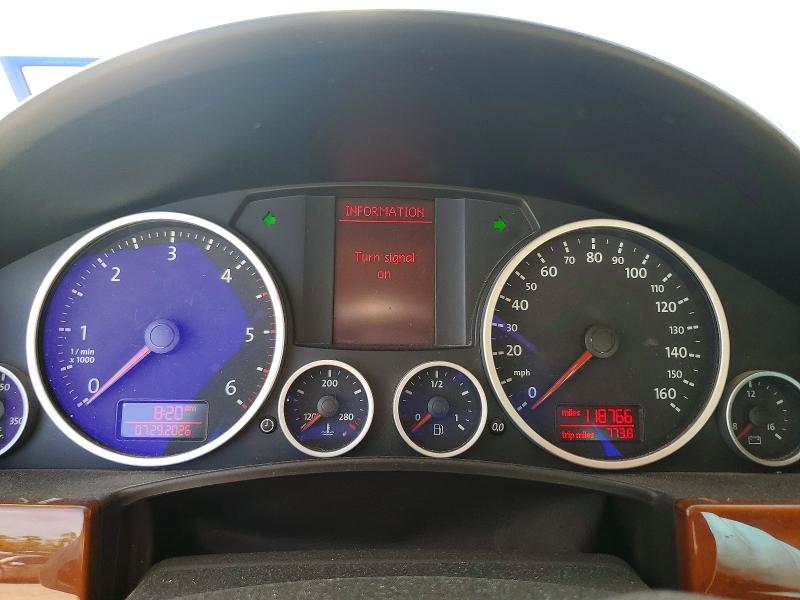 Photo 9 from auction – 2010 VOLKSWAGEN TOUAREG with VIN WVGFK7A93AD000946