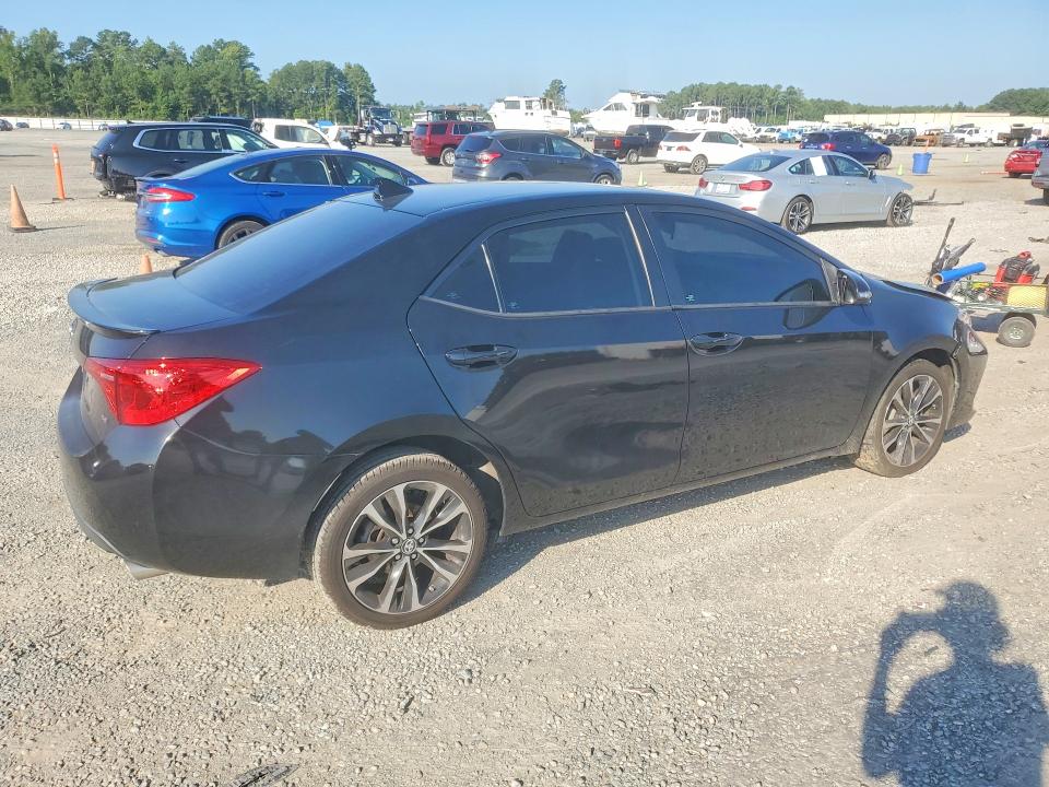 Photo 3 from auction – 2017 TOYOTA COROLLA with VIN 2T1BURHE7HC925023