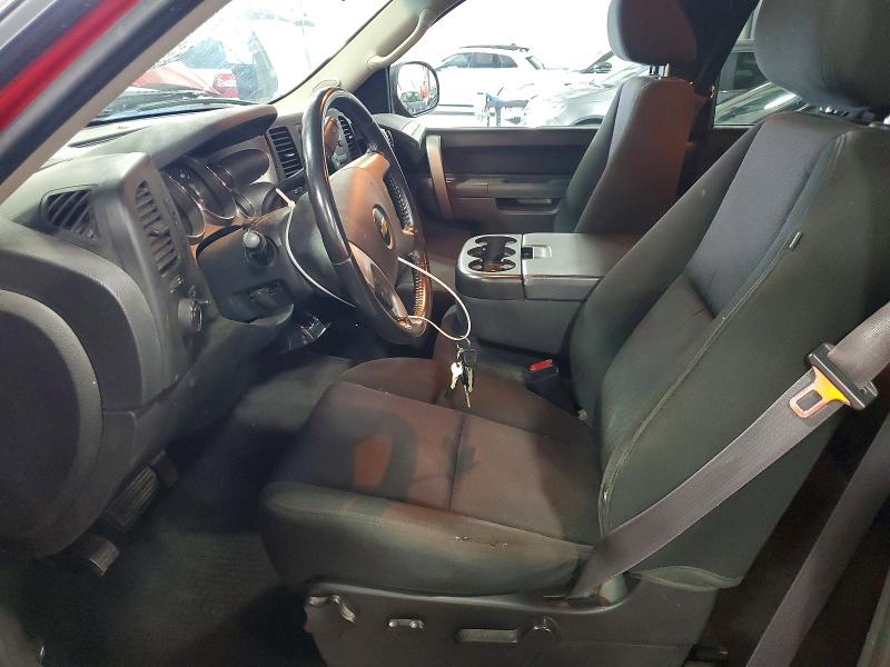 Photo 7 from auction – 2011 CHEVROLET SILVERADO with VIN 1GCRKSE33BZ315440