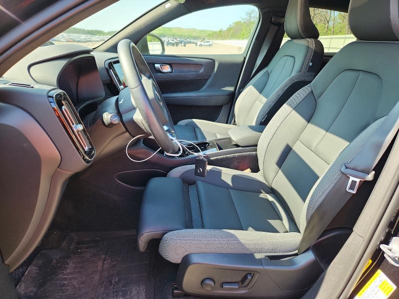 Photo 7 from auction – 2024 VOLVO C40 with VIN YV4EH3BK3R2094808