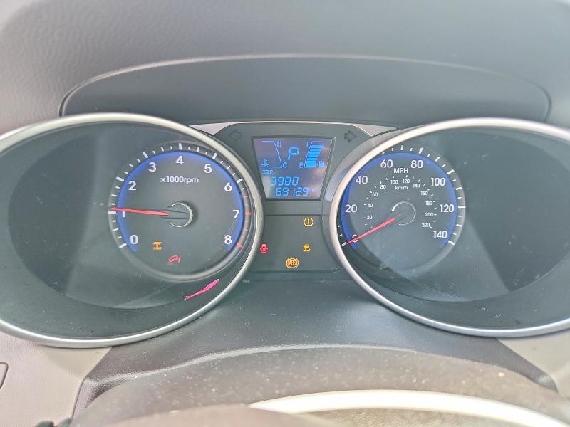 Photo 9 from auction – 2015 HYUNDAI TUCSON with VIN KM8JUCAG6FU006825