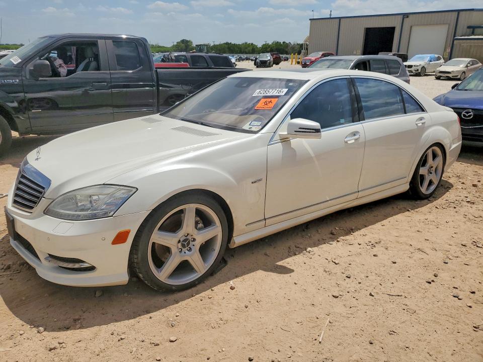 Photo 1 from auction – 2012 MERCEDES-BENZ S with VIN WDDNG7DB8CA422589