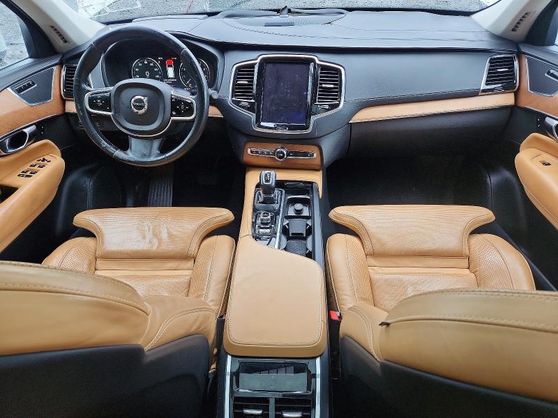 Photo 8 from auction – 2016 VOLVO XC90 with VIN YV4A22PL5G1028839