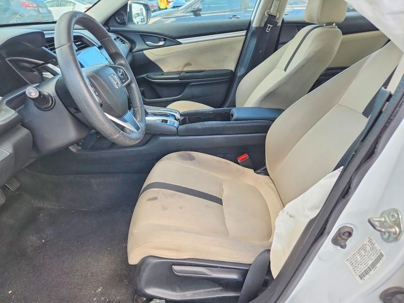 Zdjęcie 7 z aukcji – 2018 HONDA CIVIC z VIN 2HGFC2F74JH558157