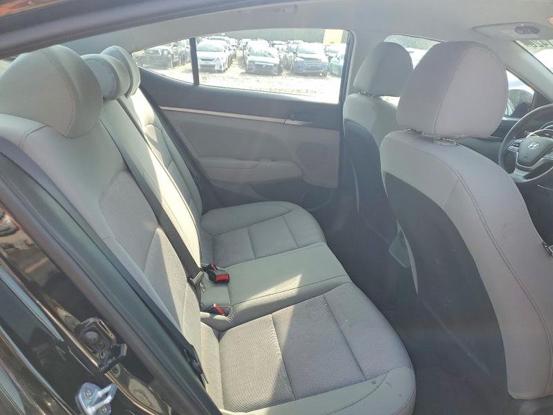 Photo 10 from auction – 2017 HYUNDAI ELANTRA with VIN 5NPD84LF6HH091405