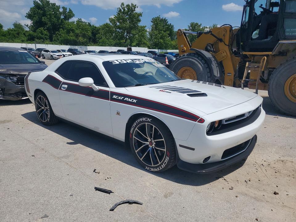 Photo 4 from auction – 2016 DODGE CHALLENGER with VIN 2C3CDZFJ2GH249044