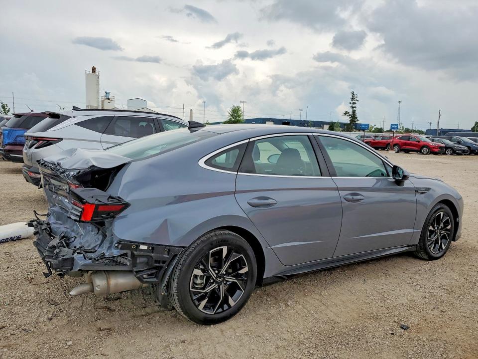 Photo 3 from auction – 2024 HYUNDAI SONATA with VIN KMHL64JA7RA369869