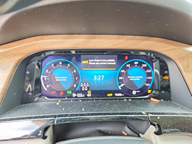 Photo 9 from auction – 2025 VOLKSWAGEN ATLAS with VIN 1V2JR2CA1SC520816