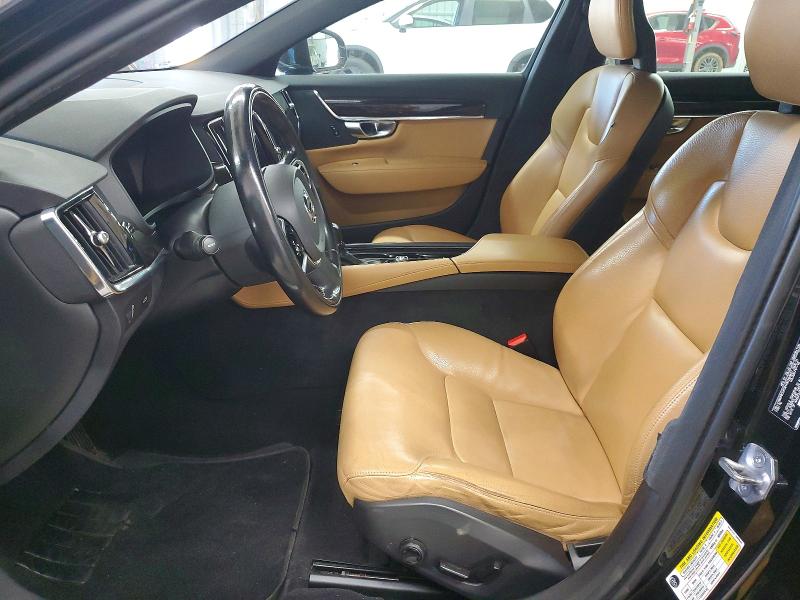 Фото 7 с аукциона – 2018 VOLVO S90 с VIN LVY992MK2JP024452