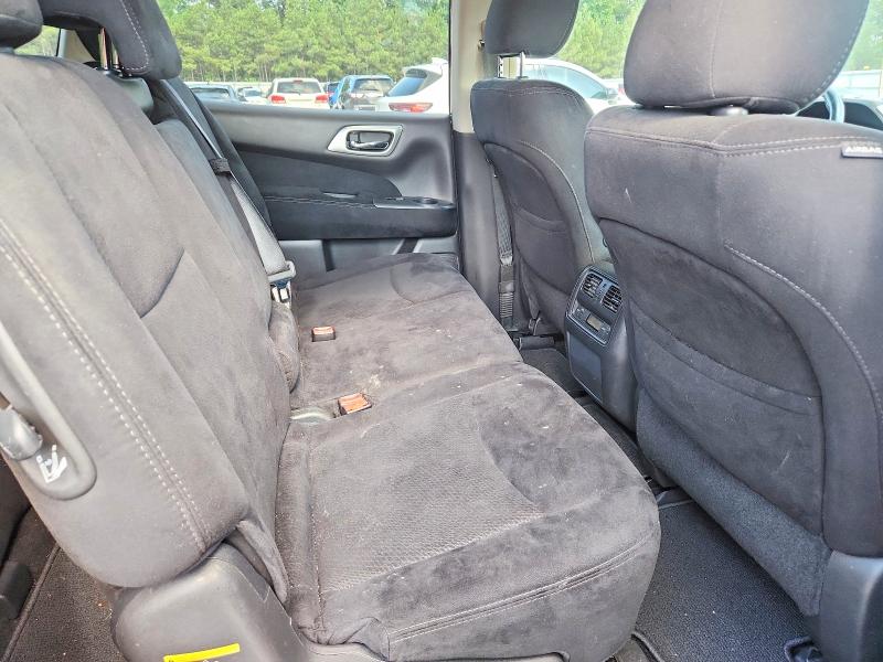 Photo 11 from auction – 2016 NISSAN PATHFINDER with VIN 5N1AR2MN6GC614891