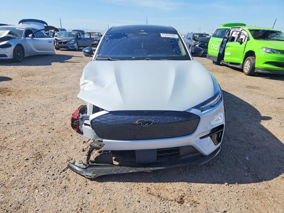 Photo 5 from auction – 2023 FORD MUSTANG MACH-E with VIN 3FMTK4SE2PMA55298
