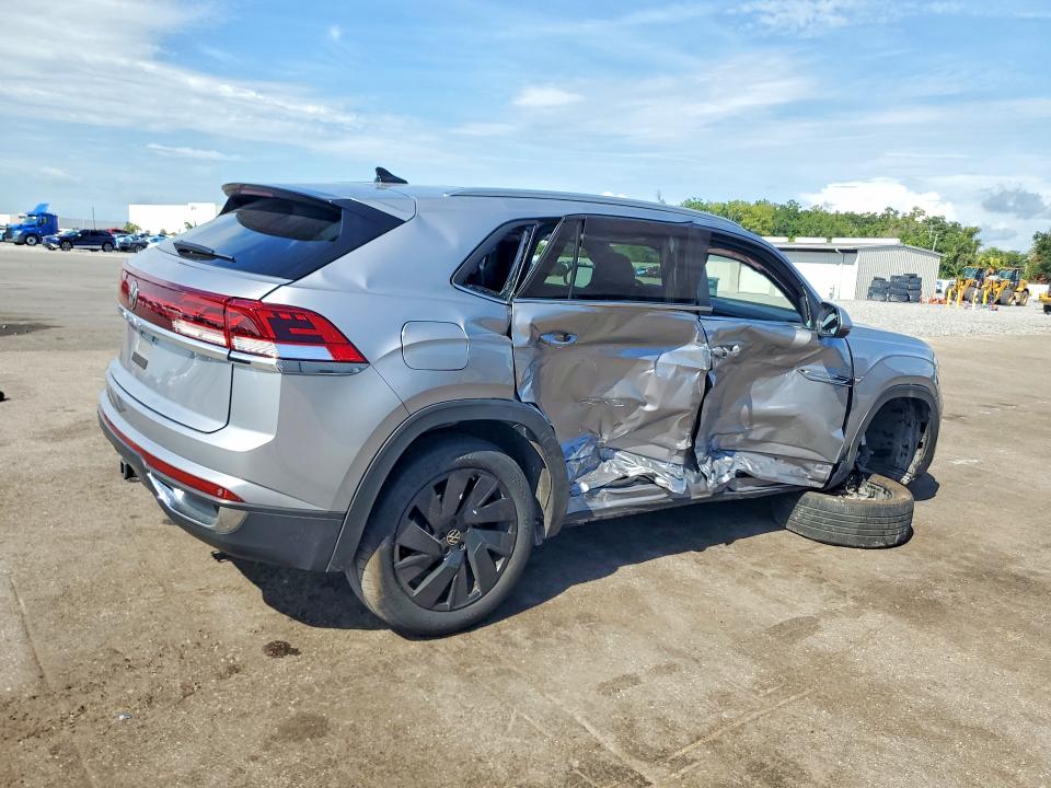 Photo 3 from auction – 2024 VOLKSWAGEN ATLAS CROSS SPORT with VIN 1V2JE2CA9RC239191