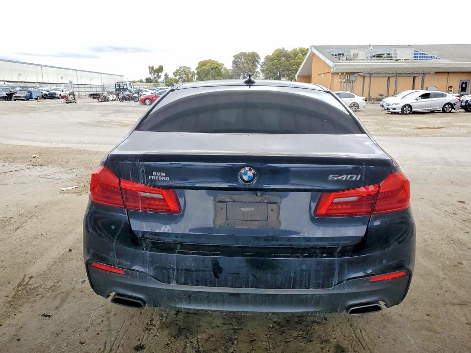 Photo 6 from auction – 2019 BMW 540 with VIN WBAJE5C53KWW31638