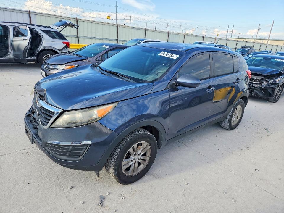 KIA SPORTAGE 2011 with VIN KNDPB3A29B7018663 - Photo from auction