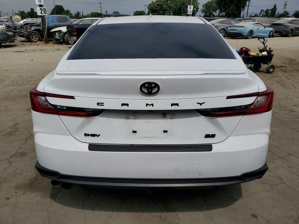 صورة رقم 6 من المزاد - 2025 TOYOTA CAMRY مع VIN 4T1DAACK2SU085044