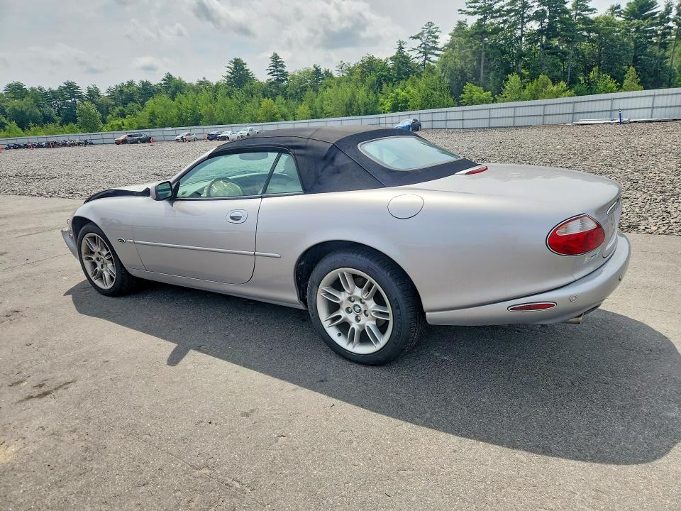 Photo 2 from auction – 2001 JAGUAR XK8 with VIN SAJDA42C41NA19401
