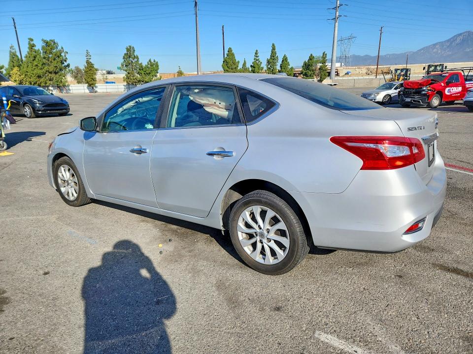 Photo 2 from auction – 2019 NISSAN SENTRA with VIN 3N1AB7AP1KL618858