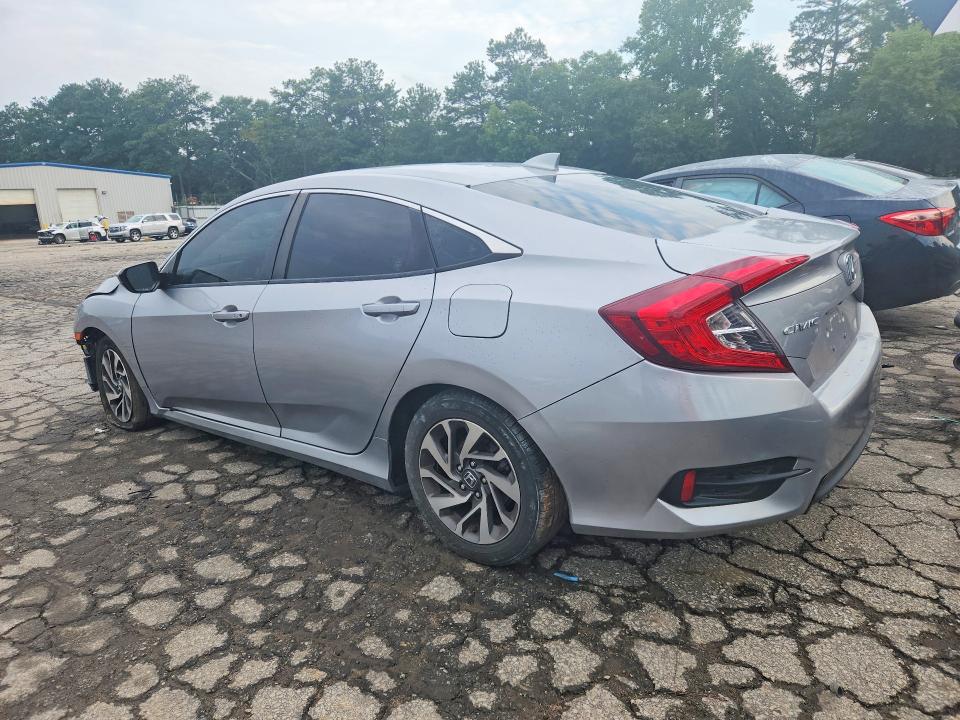 Photo 2 from auction – 2018 HONDA CIVIC with VIN 19XFC2F74JE024943