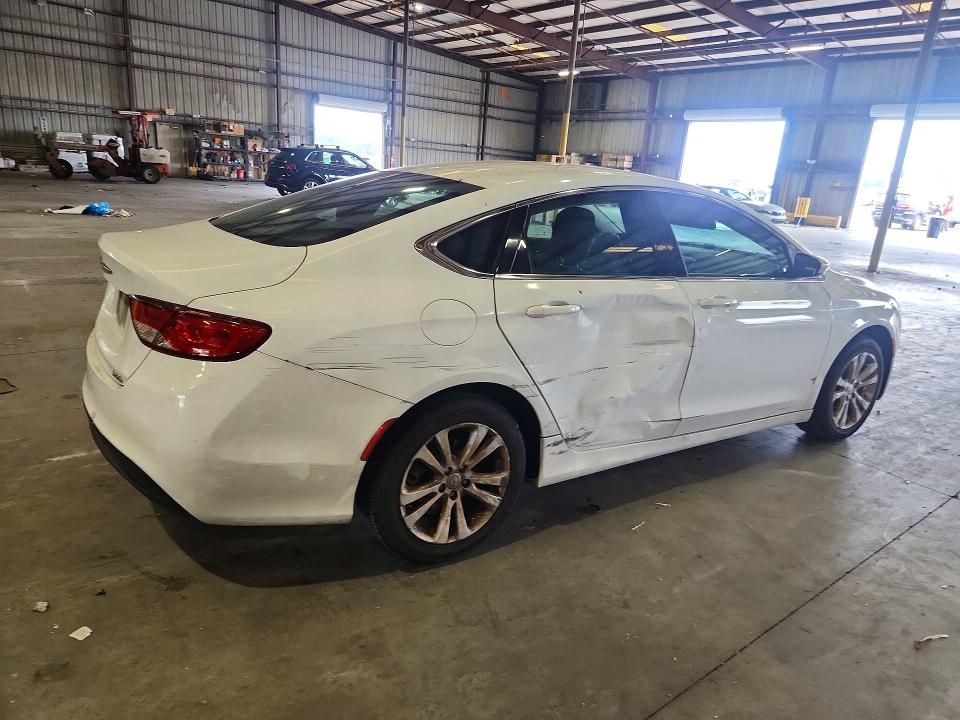 Photo 3 from auction – 2016 CHRYSLER 200 with VIN 1C3CCCFB2GN186723