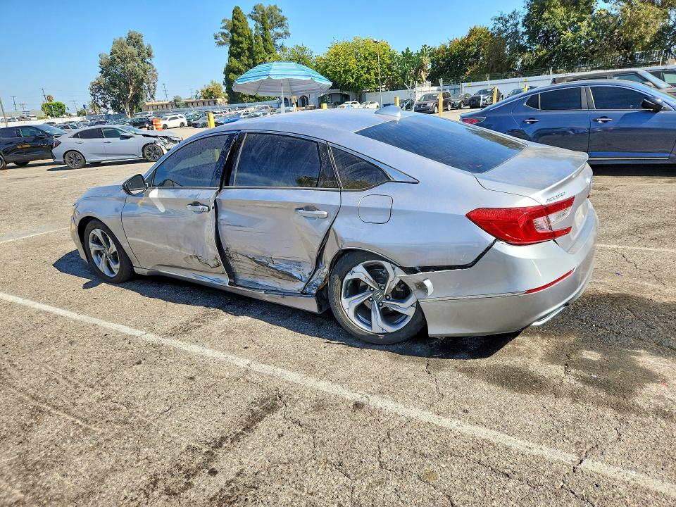Photo 2 from auction – 2018 HONDA ACCORD with VIN 1HGCV1F48JA073936