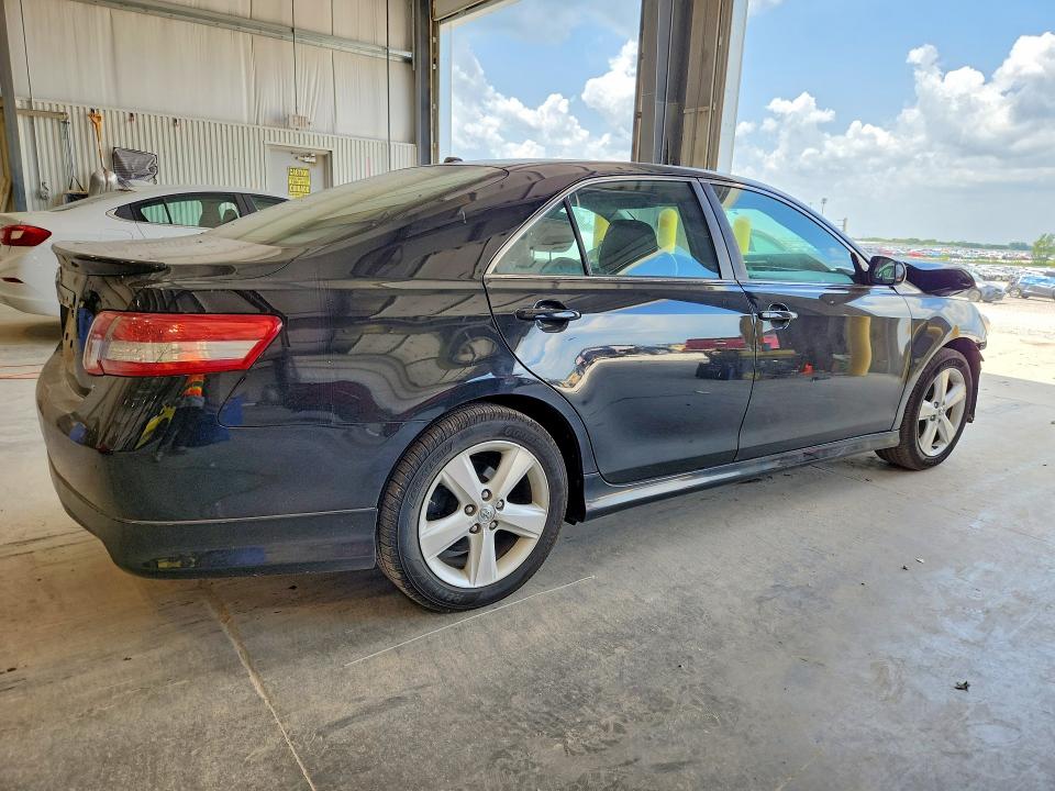 Photo 3 from auction – 2010 TOYOTA CAMRY with VIN 4T1BF3EKXAU078066