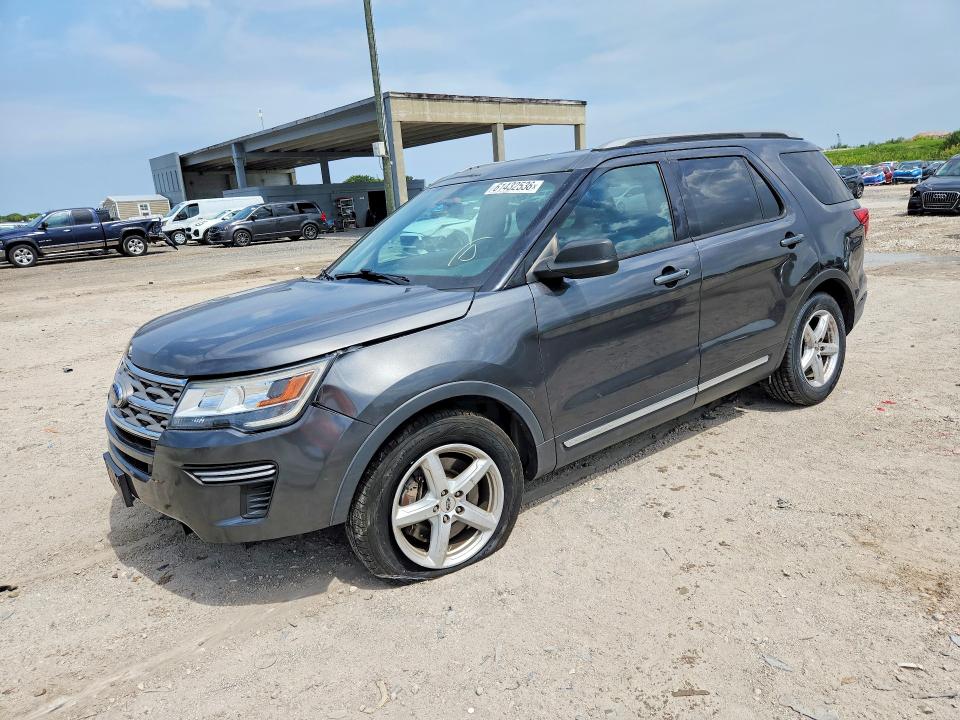 FORD EXPLORER 2018 with VIN 1FM5K7D8XJGB85168 - Photo from auction