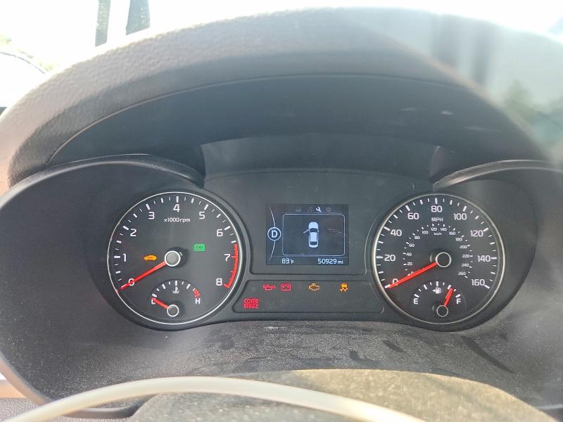 Photo 9 from auction – 2018 KIA OPTIMA with VIN 5XXGU4L32JG217677