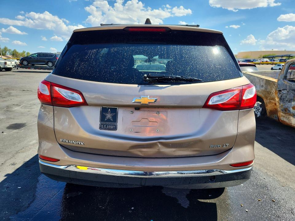 Photo 6 from auction – 2019 CHEVROLET EQUINOX with VIN 2GNAXTEVXK6221323