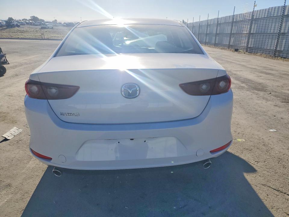 Photo 6 from auction – 2026 MAZDA 3 with VIN JM1BPACL2T1871416