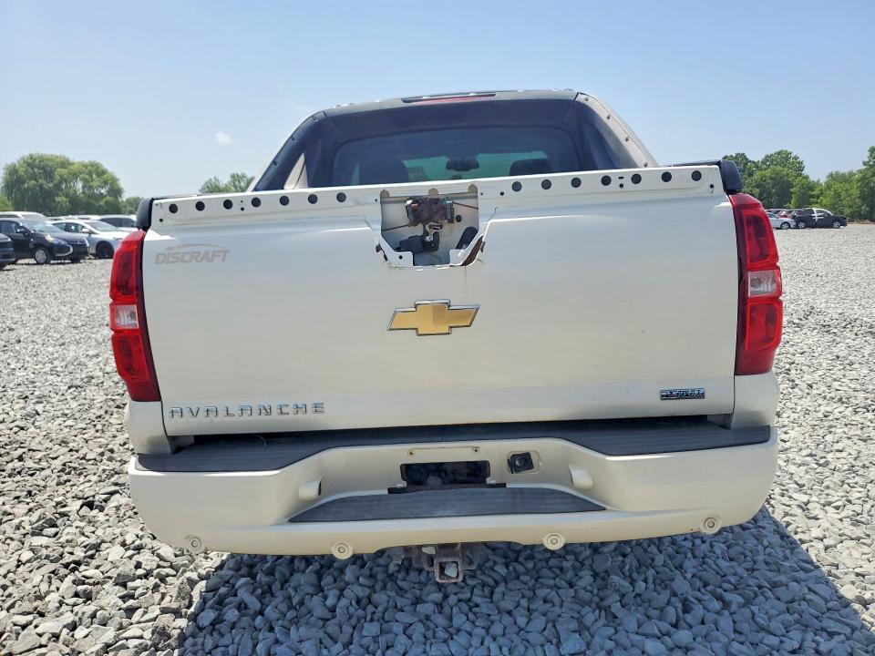 Photo 6 from auction – 2010 CHEVROLET AVALANCHE with VIN 3GNVKGE09AG261729