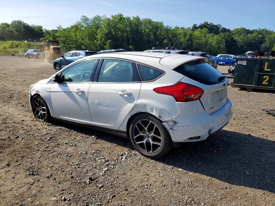 Photo 2 from auction – 2017 FORD FOCUS with VIN 1FADP3M23HL207654
