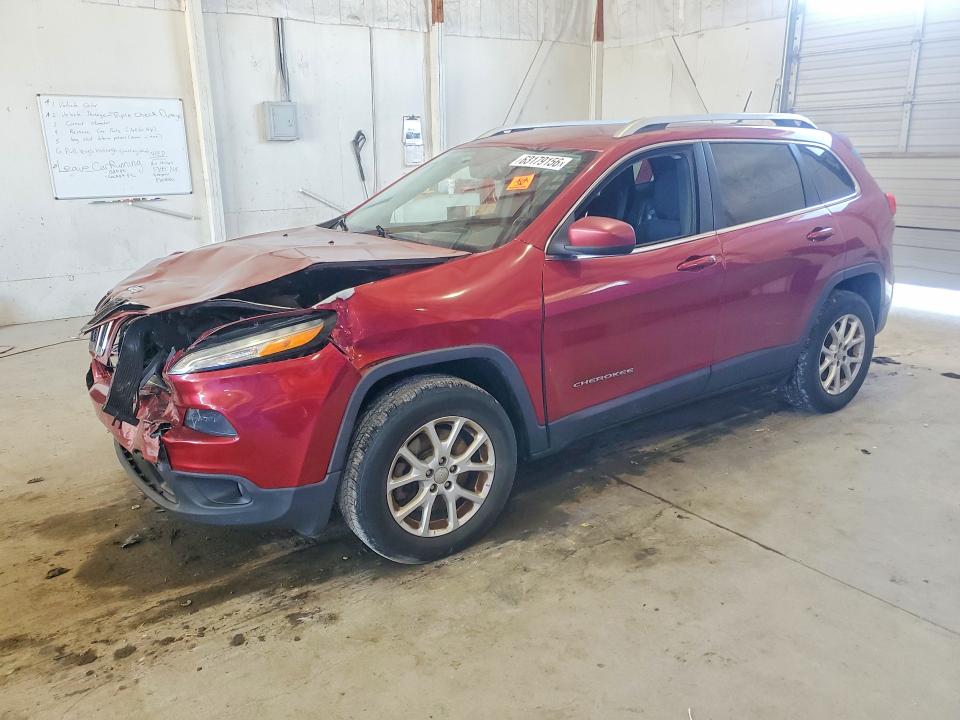 JEEP CHEROKEE 2015 with VIN 1C4PJMCS7FW660218 - Photo from auction