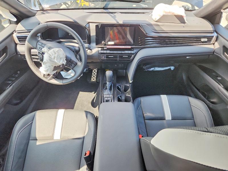 Photo 8 from auction – 2026 TOYOTA CAMRY with VIN 4T1DAACK2TU765804