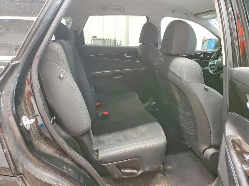 Photo 11 from auction – 2019 KIA SORENTO with VIN 5XYPGDA34KG564211
