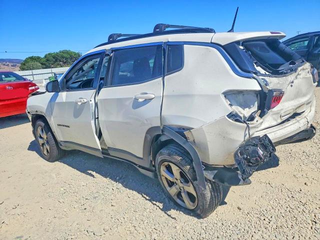Photo 2 from auction – 2018 JEEP COMPASS with VIN 3C4NJDBB9JT113930