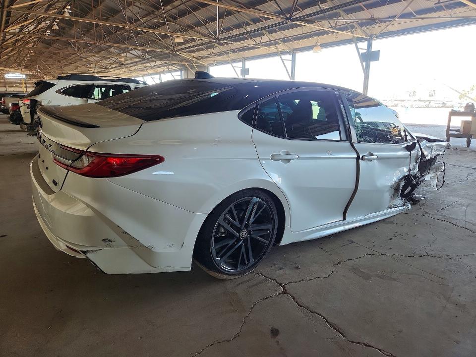 Photo 3 from auction – 2026 TOYOTA CAMRY with VIN 4T1DAACK6TU276368