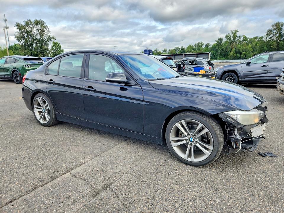 Photo 4 from auction – 2014 BMW 328 with VIN WBA3C1C5XEK108815