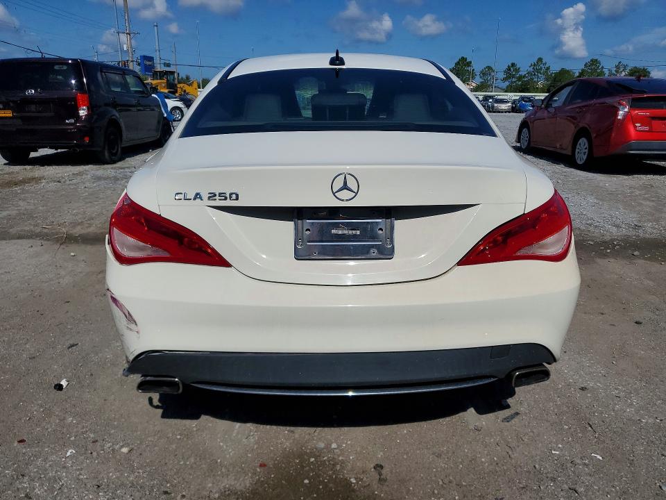 Foto 6 de la subasta – 2016 MERCEDES-BENZ CLA con VIN WDDSJ4EB2GN348523