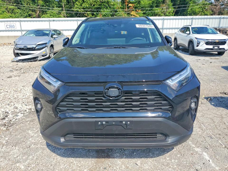 Photo 5 from auction – 2025 TOYOTA RAV4 with VIN 2T3A1RFV7SW552117